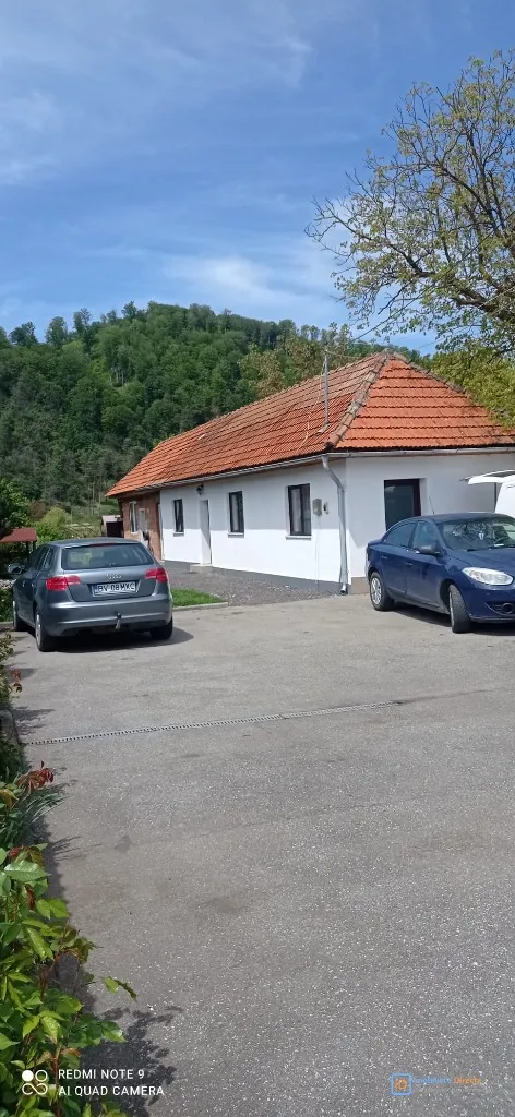 Imagine Casa + spatiu de afaceri Zarnesti Brasov